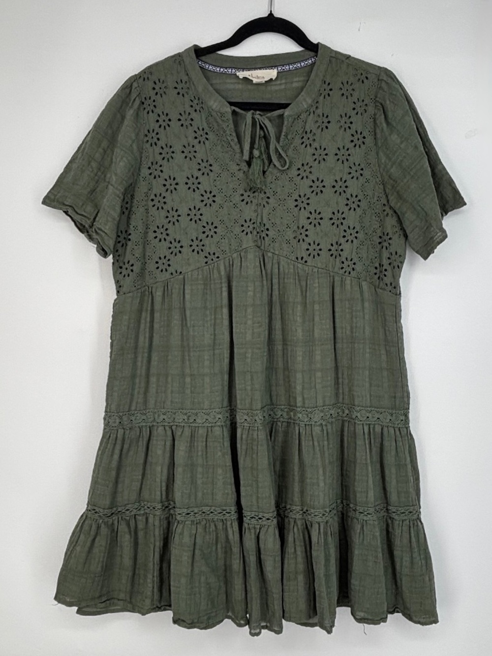 Nurture by Westbound Womens XL Short Dress Olive Green Eyelet Crochet Ruffles